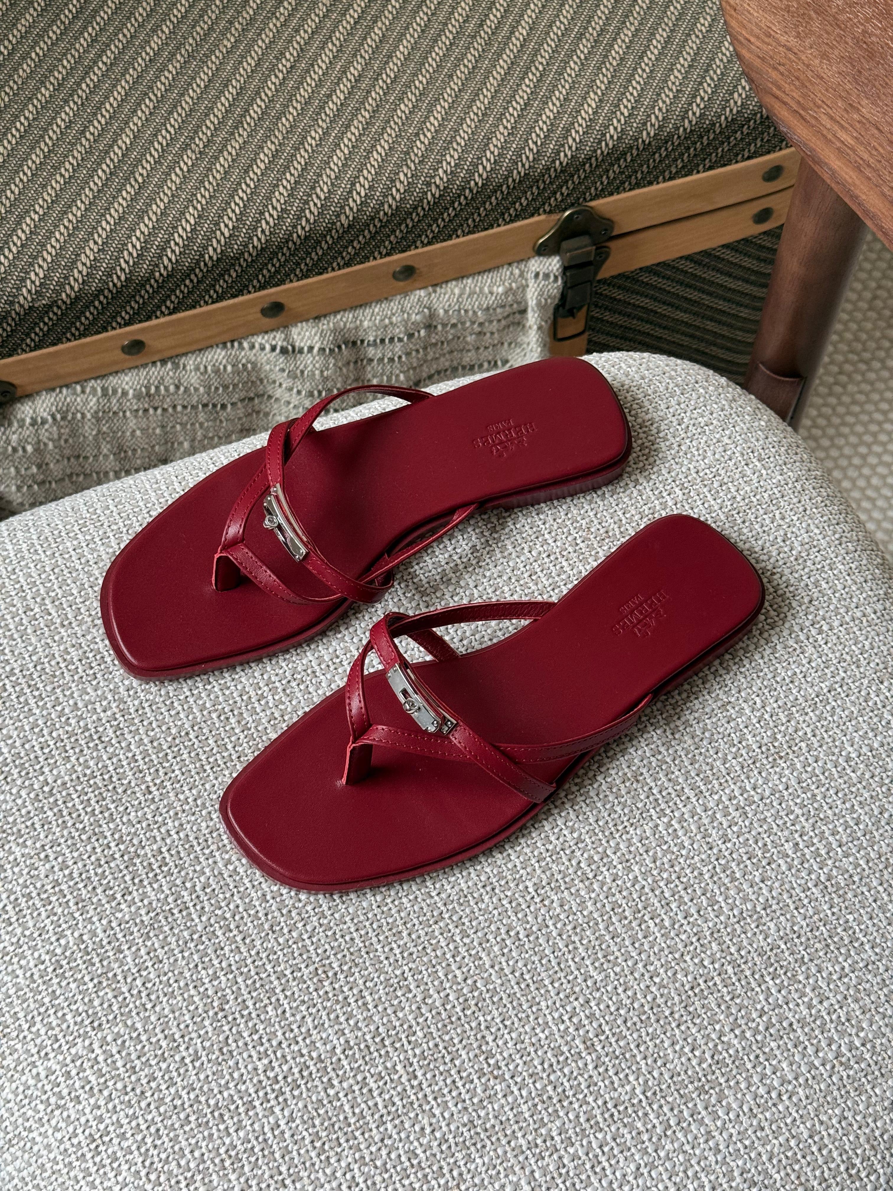 Hermes Miss slipper