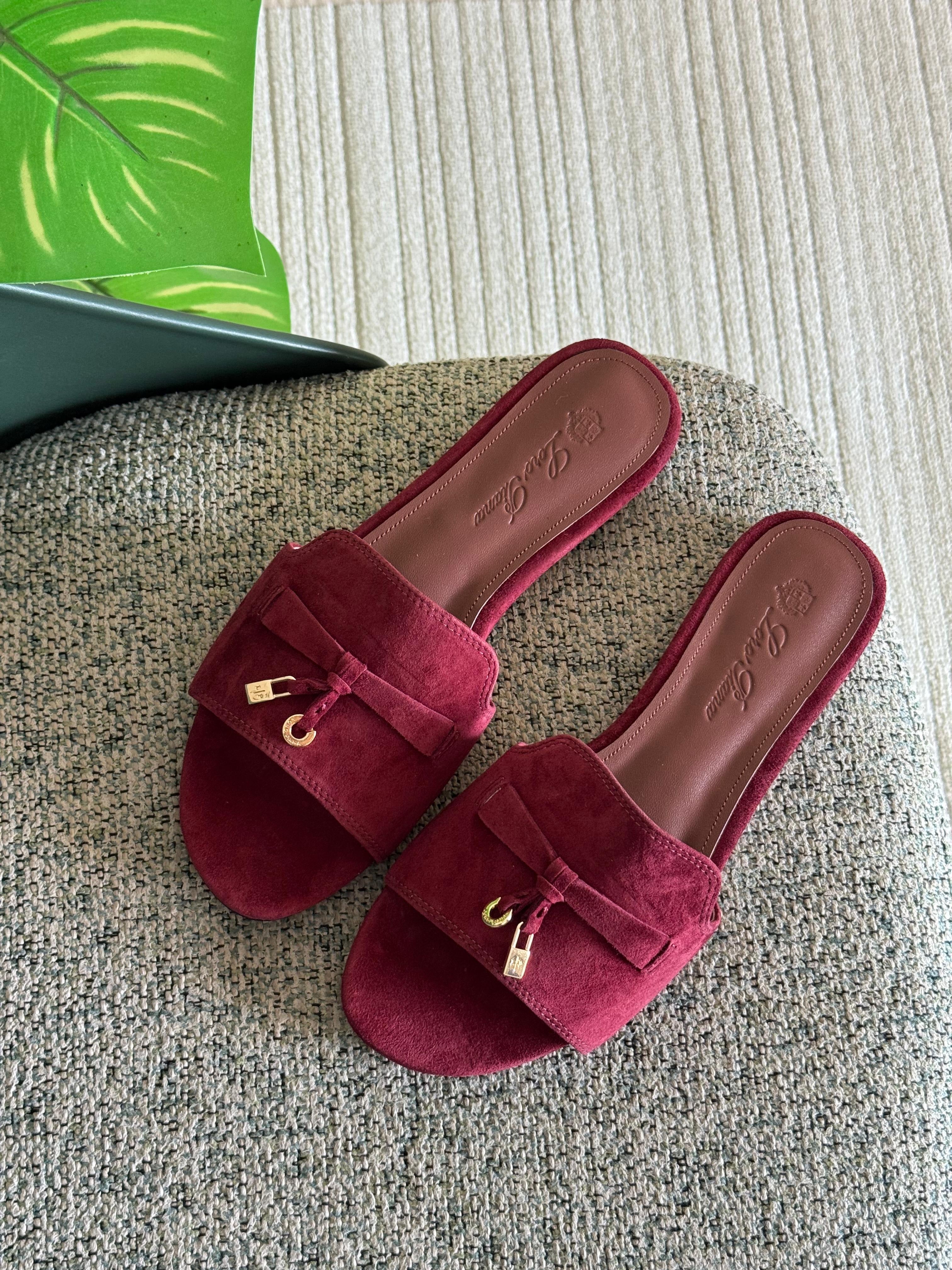 Loro Paina slipper
