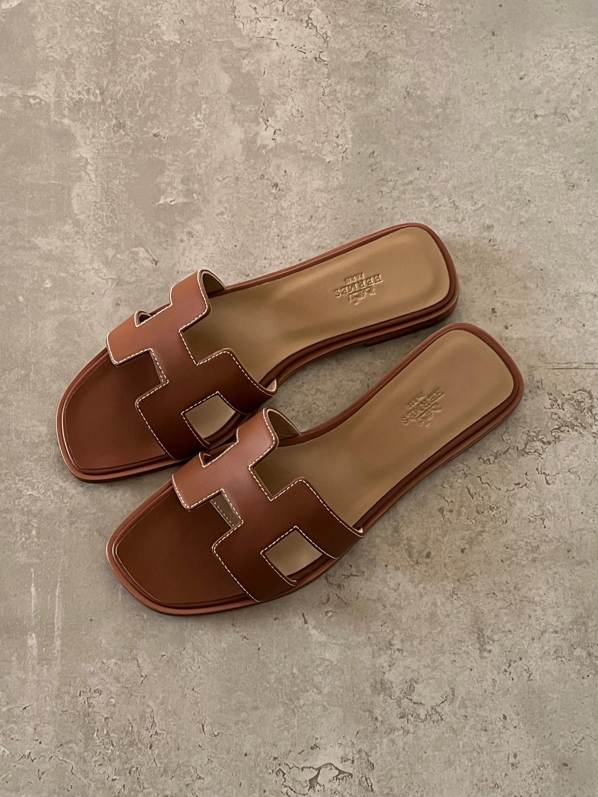 Hermes slipper