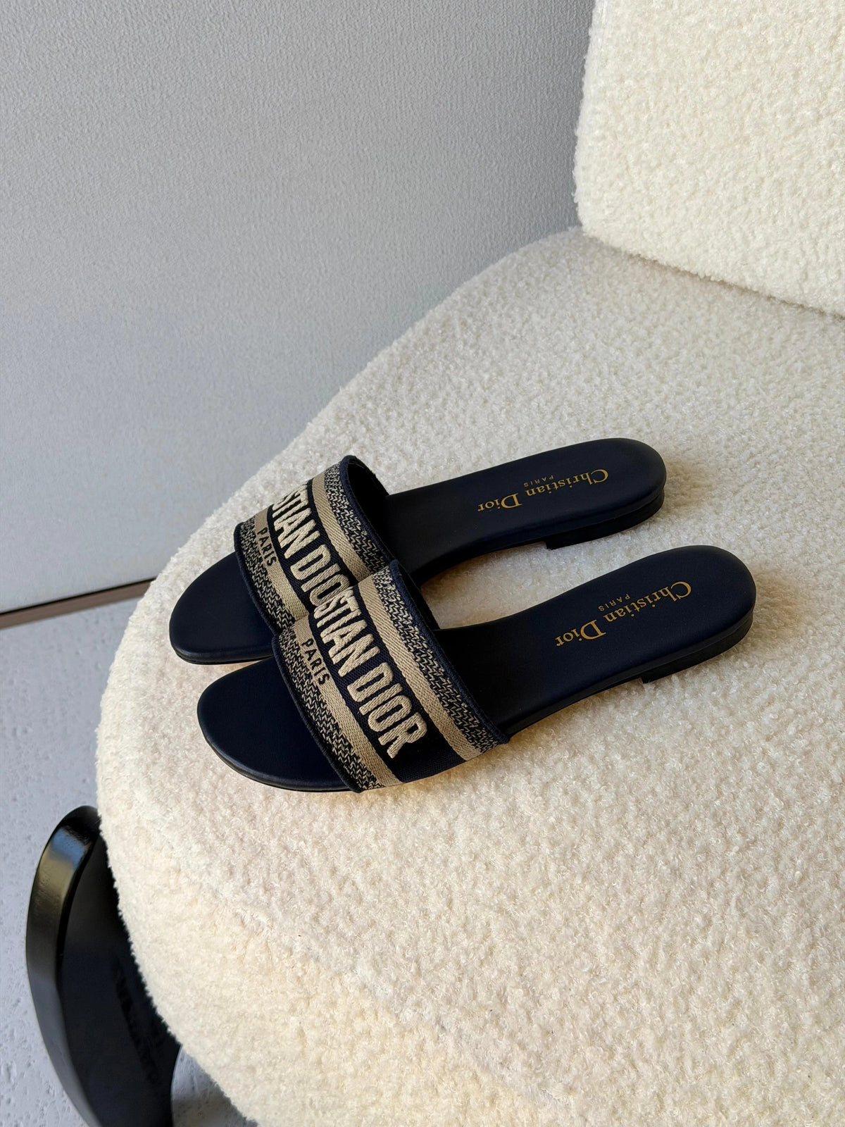 Dior Dway slipper